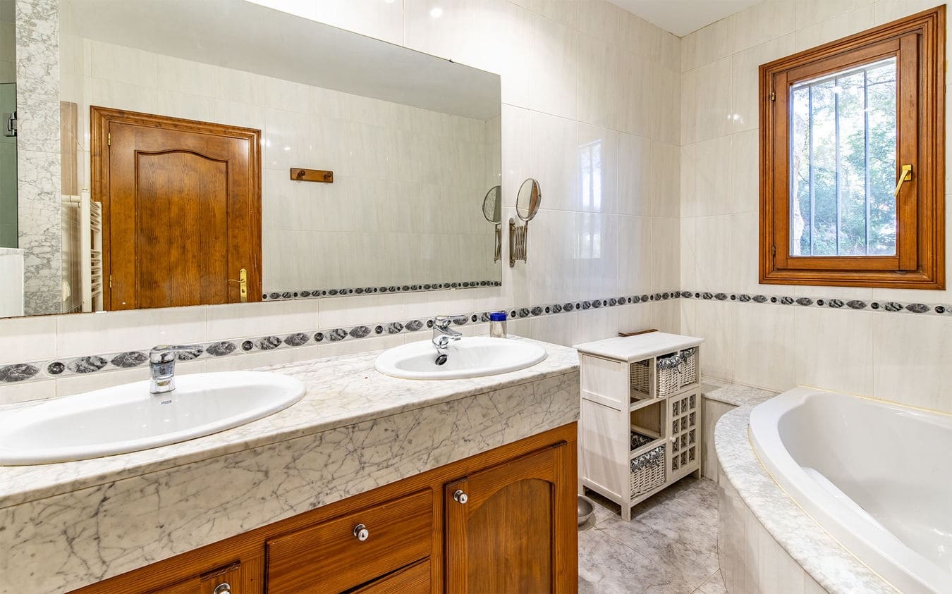 4 chambre Villa/Maison Mitoyenne à vendre à Portals Nous avec garage - 1 300 000 € (Ref: 9453529)