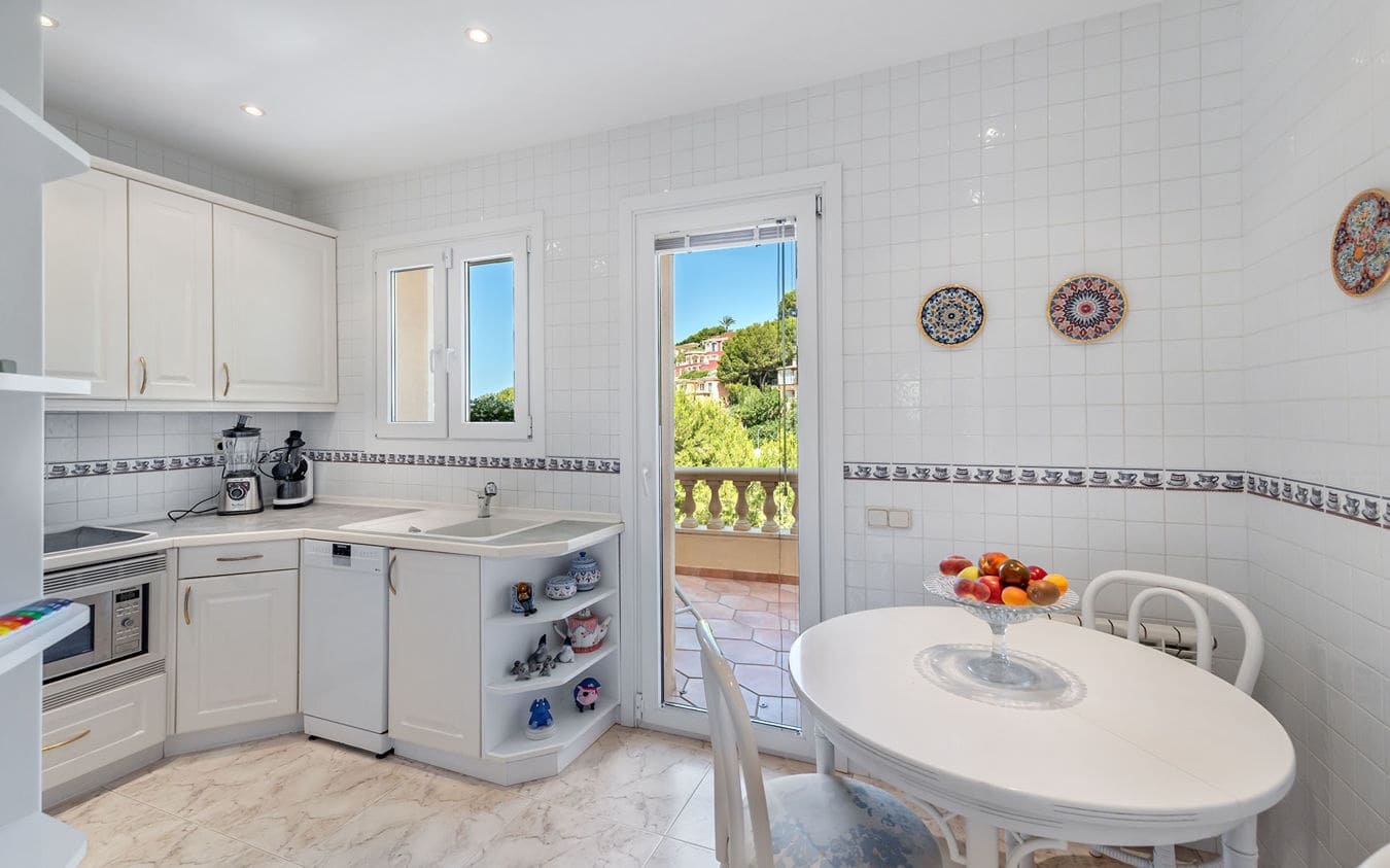 4 camera da letto Villa in vendita in Costa de la Calma con piscina garage - 2.550.000 € (Rif: 9453631)