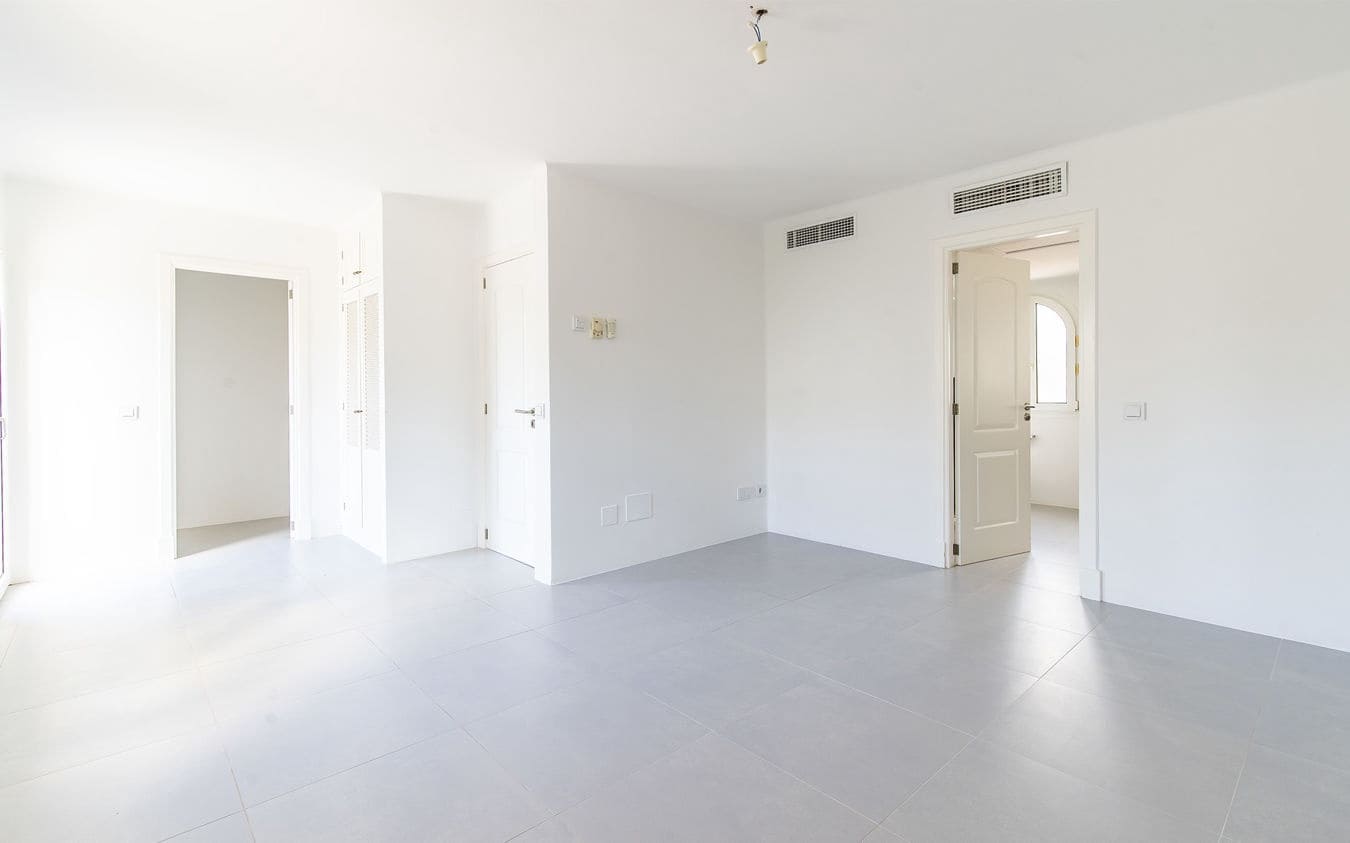 5 bedroom Villa for sale in Puerto de Andratx with pool garage - € 3,300,000 (Ref: 9453632)