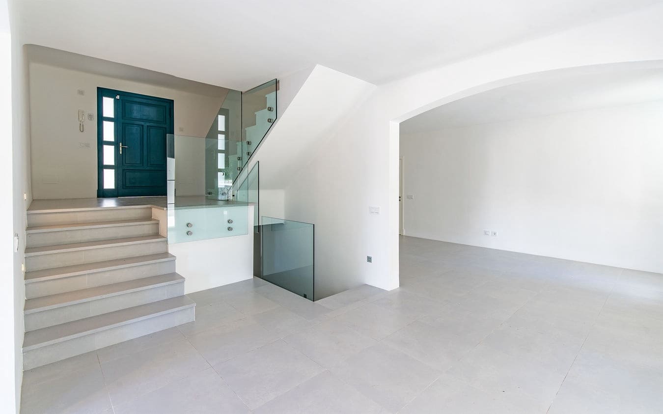 5 bedroom Villa for sale in Puerto de Andratx with pool garage - € 3,300,000 (Ref: 9453632)