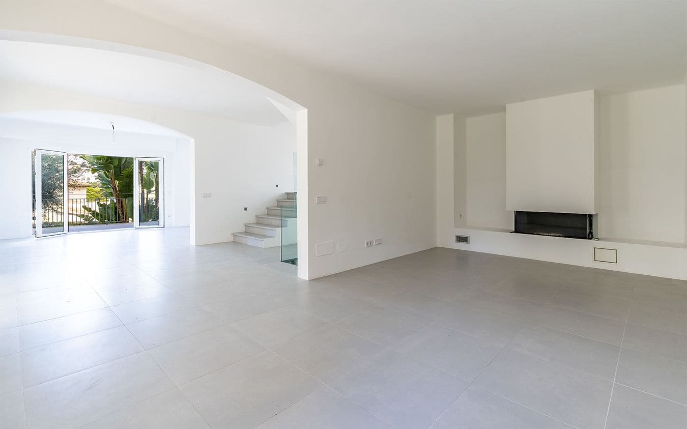 5 bedroom Villa for sale in Puerto de Andratx with pool garage - € 3,300,000 (Ref: 9453632)