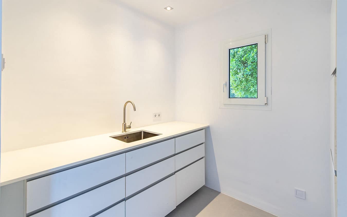 5 bedroom Villa for sale in Puerto de Andratx with pool garage - € 3,300,000 (Ref: 9453632)