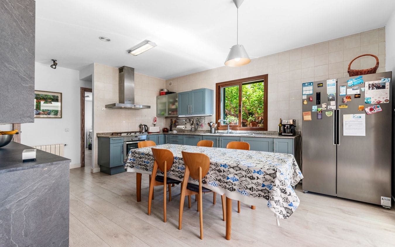 5 bedroom Villa for sale in Sa Cabaneta / La Cabaneta with pool garage - € 1,500,000 (Ref: 9454721)