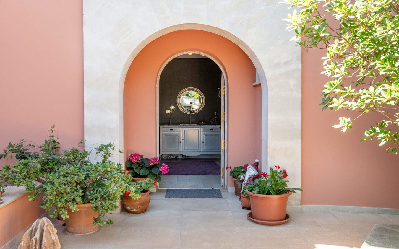 5 bedroom Villa for sale in Sa Cabaneta / La Cabaneta with pool garage - € 1,500,000 (Ref: 9454721)