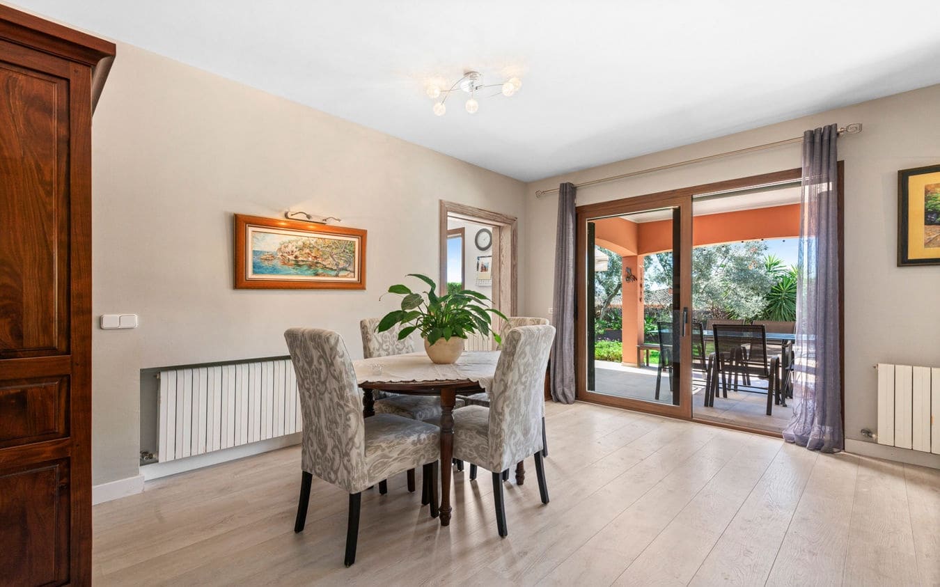 5 bedroom Villa for sale in Sa Cabaneta / La Cabaneta with pool garage - € 1,500,000 (Ref: 9454721)