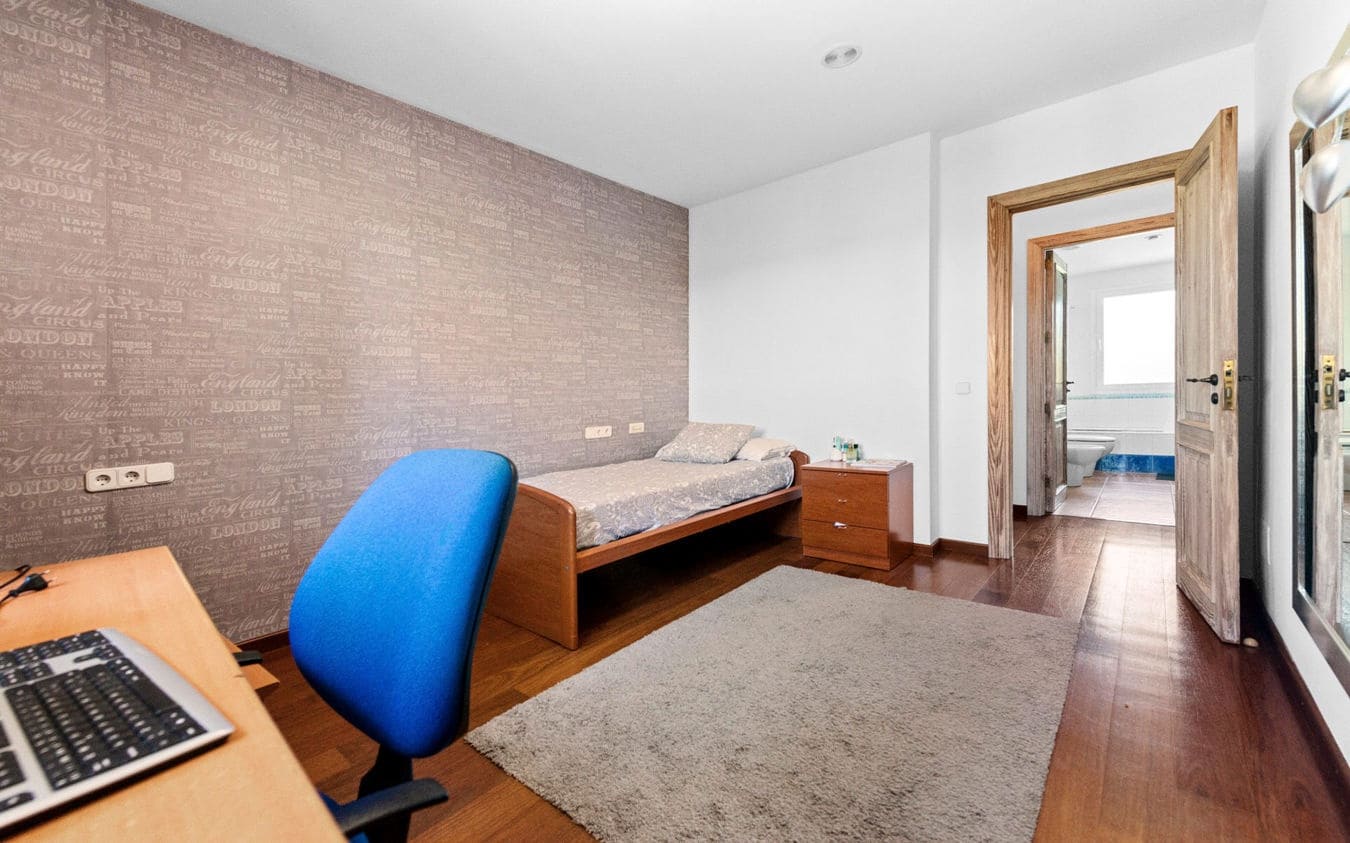 5 bedroom Villa for sale in Sa Cabaneta / La Cabaneta with pool garage - € 1,500,000 (Ref: 9454721)