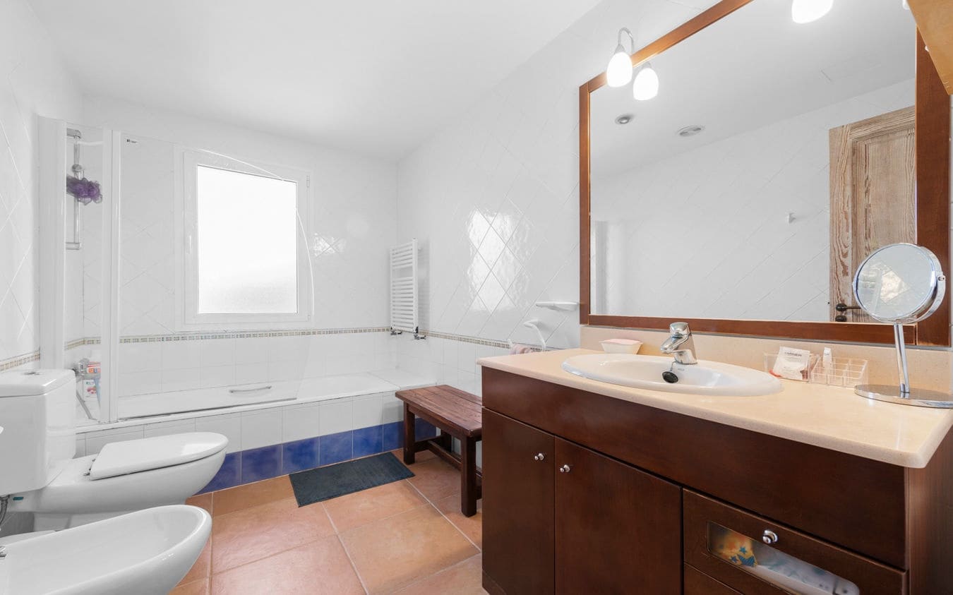 5 bedroom Villa for sale in Sa Cabaneta / La Cabaneta with pool garage - € 1,500,000 (Ref: 9454721)