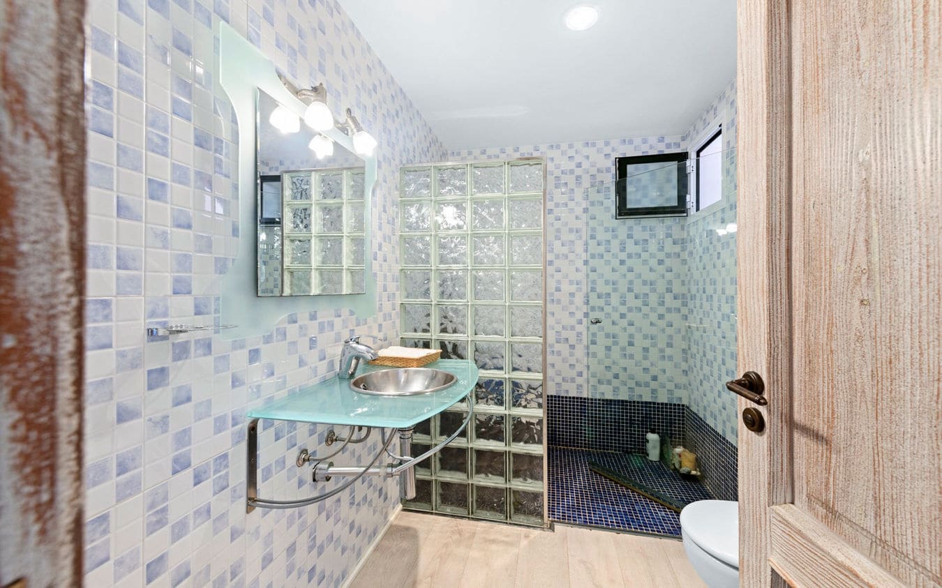 5 bedroom Villa for sale in Sa Cabaneta / La Cabaneta with pool garage - € 1,500,000 (Ref: 9454721)