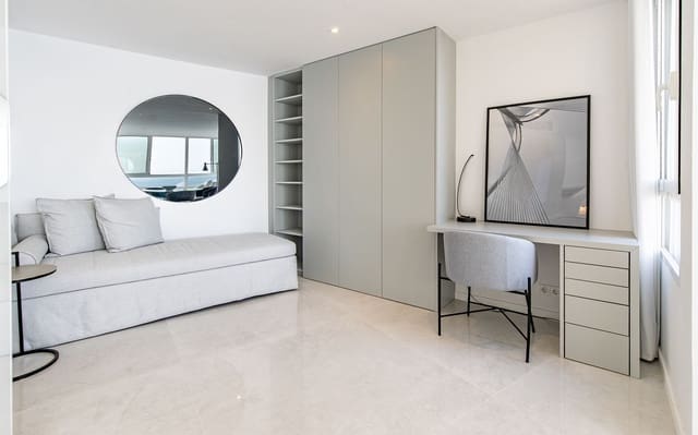 1 bedroom Apartment for sale in Illetas, Calvià with pool garage - € 795,000 (Ref: 9454722)