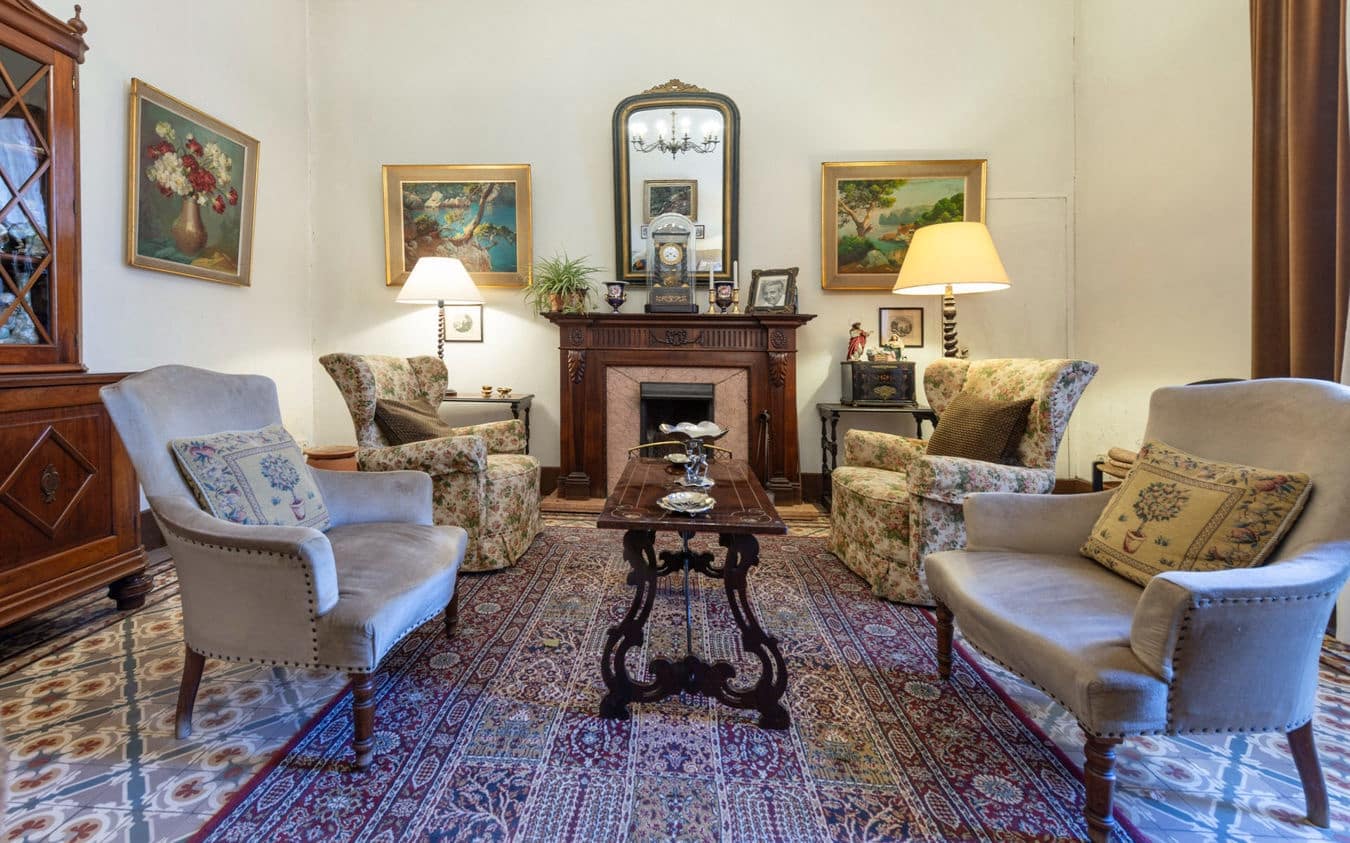 6 bedroom Townhouse for sale in Soller with garage - € 1,890,000 (Ref: 9459468)