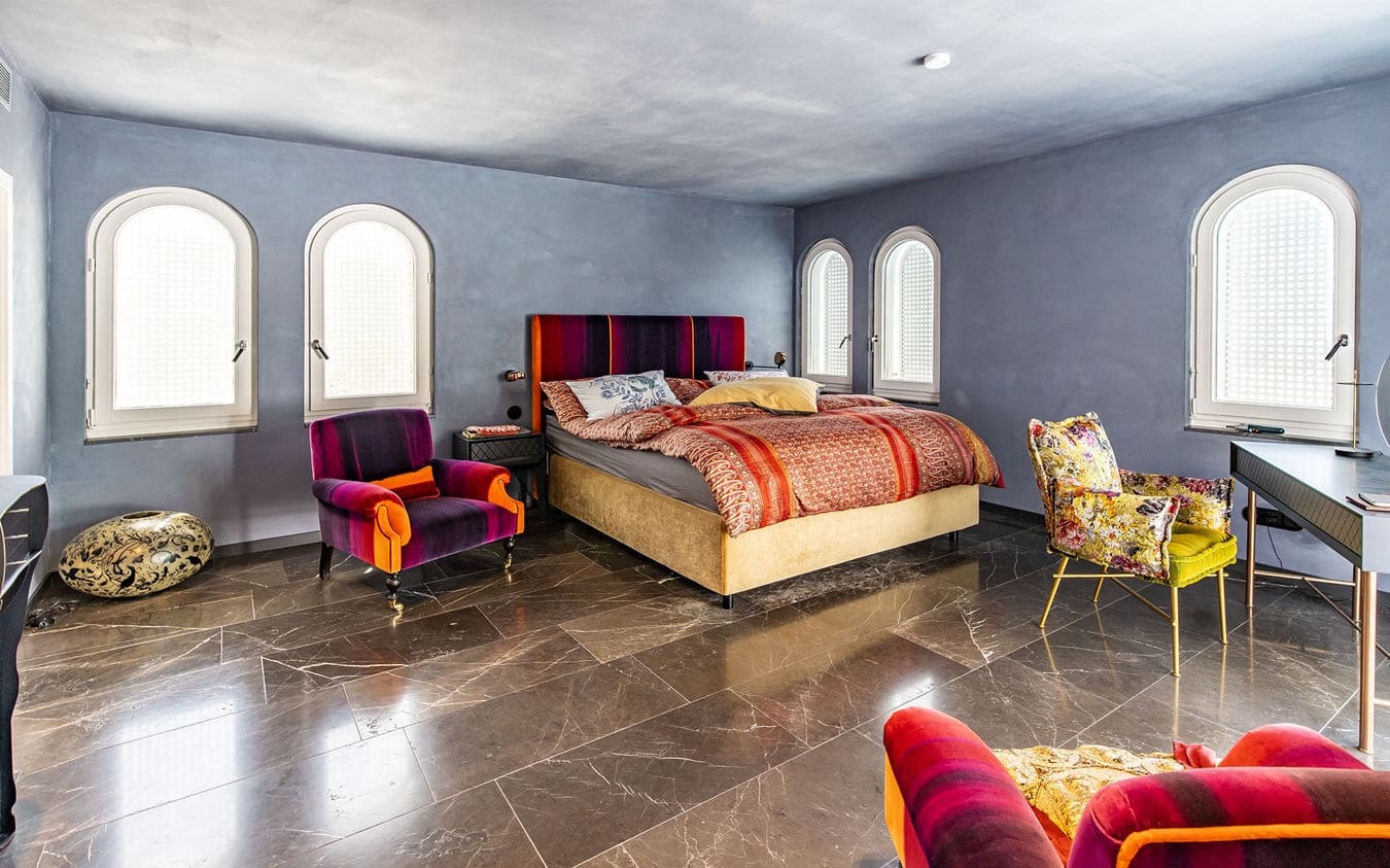 4 bedroom Villa for sale in Calvia with pool garage - € 6,800,000 (Ref: 9460613)