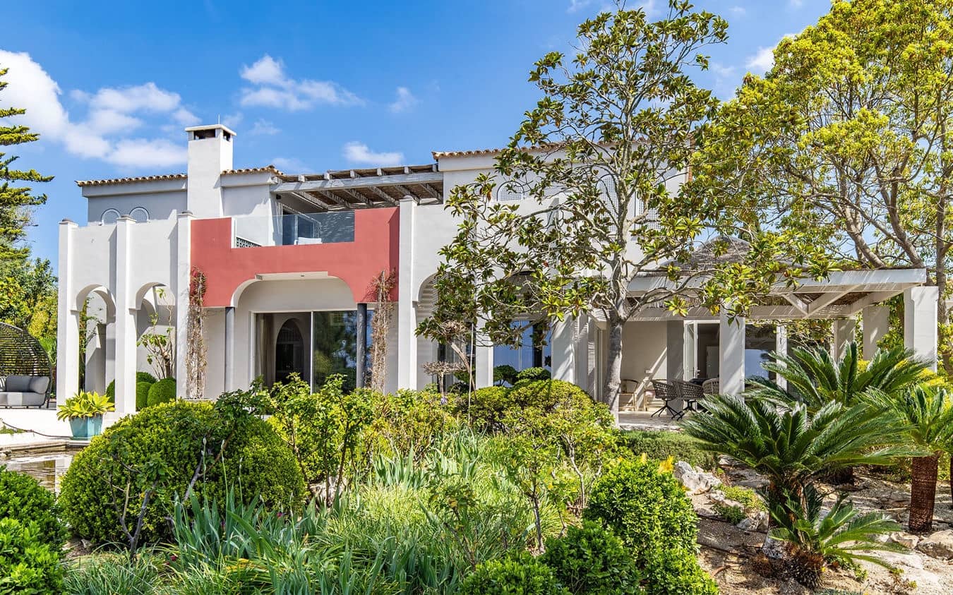 4 bedroom Villa for sale in Calvia with pool garage - € 6,800,000 (Ref: 9460613)