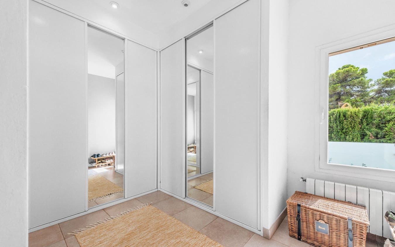 4 makuuhuone Huvila myytävänä paikassa Santa Ponsa mukana uima-altaan 
autotalli - 2 800 000 € (Ref: 9462655)