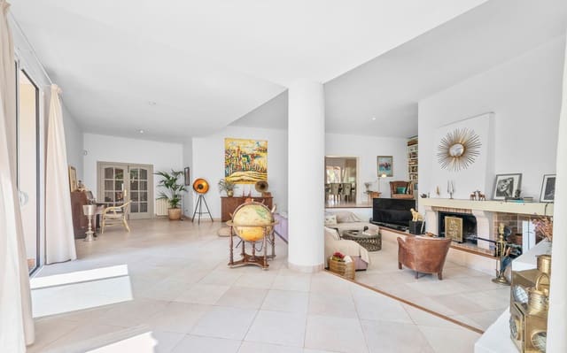 4 makuuhuone Huvila myytävänä paikassa Santa Ponsa, Calvià mukana uima-altaan 
autotalli - 2 800 000 € (Ref: 9462655)