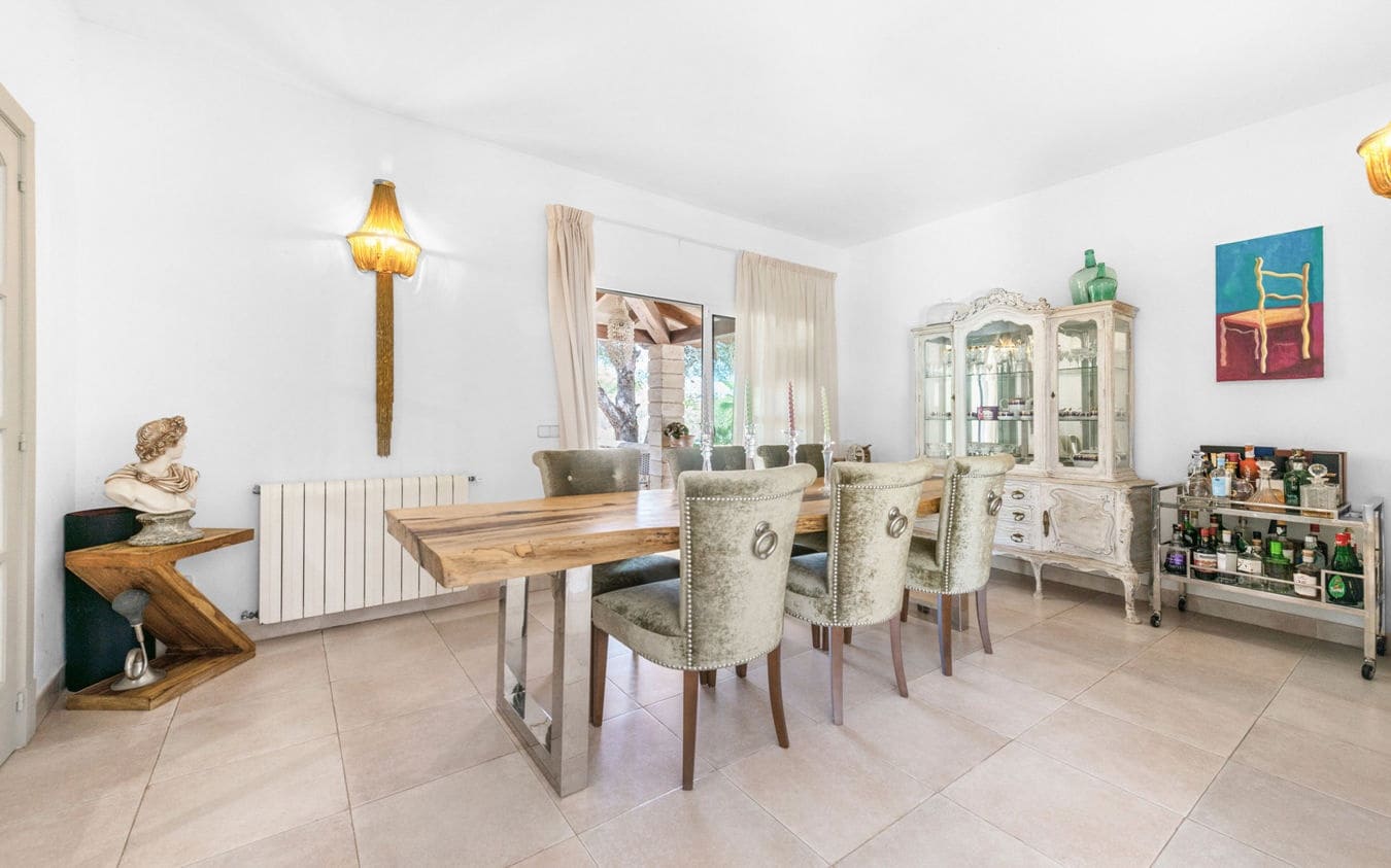 4 makuuhuone Huvila myytävänä paikassa Santa Ponsa mukana uima-altaan 
autotalli - 2 800 000 € (Ref: 9462655)