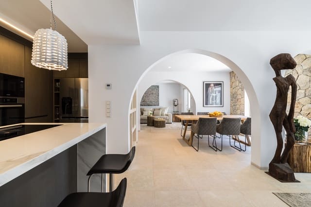 3 Zimmer Villa zu verkaufen in Sol de Mallorca, Calvià mit Pool Garage - 2.250.000 € (Ref: 9462787)