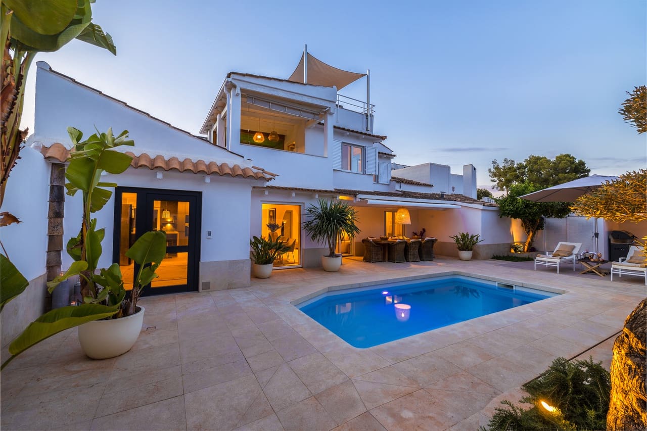 3 Zimmer Villa zu verkaufen in Sol de Mallorca mit Pool Garage - 2.250.000 € (Ref: 9462787)