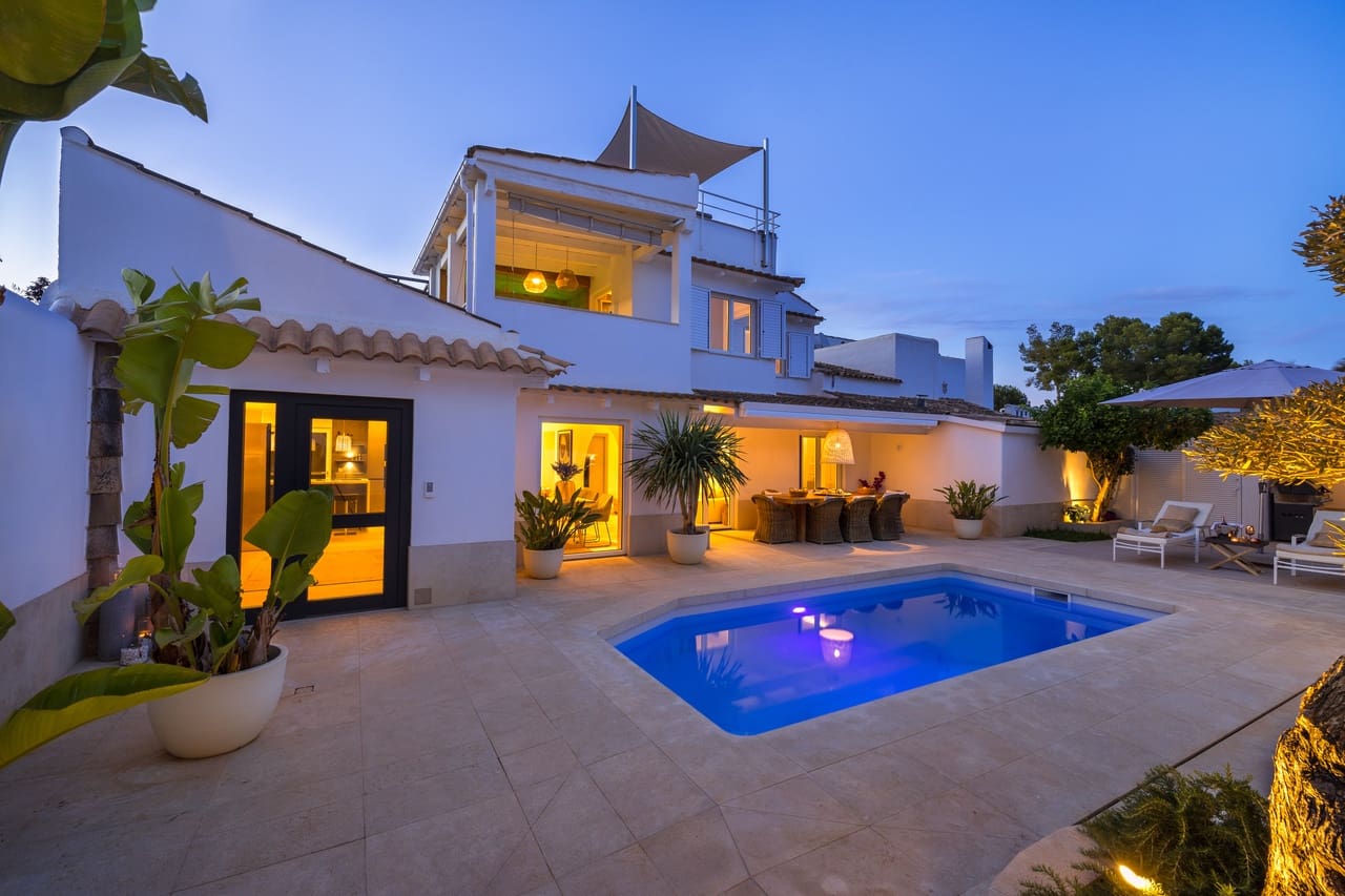 3 Zimmer Villa zu verkaufen in Sol de Mallorca mit Pool Garage - 2.250.000 € (Ref: 9462787)