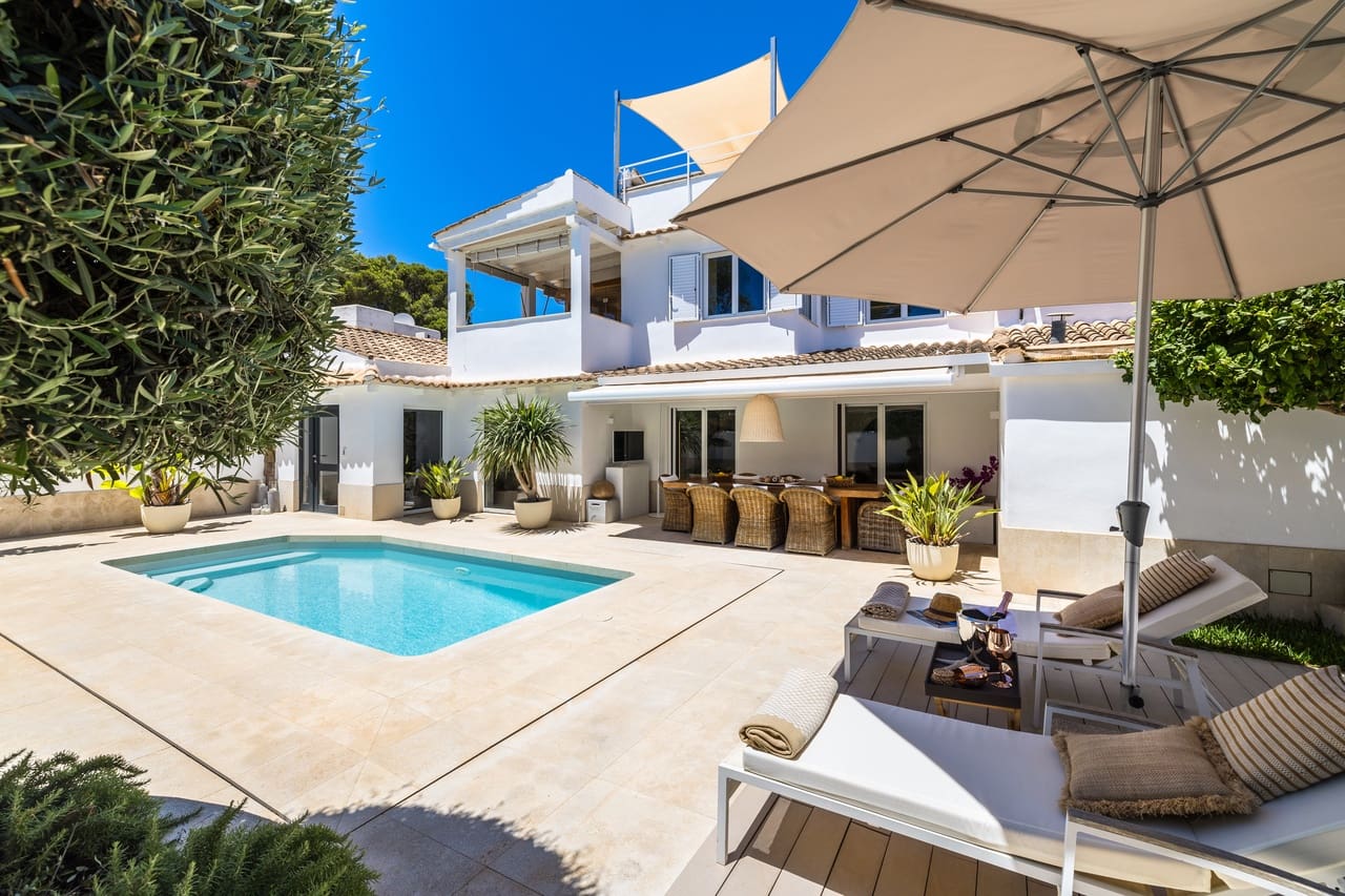 3 Zimmer Villa zu verkaufen in Sol de Mallorca mit Pool Garage - 2.250.000 € (Ref: 9462787)