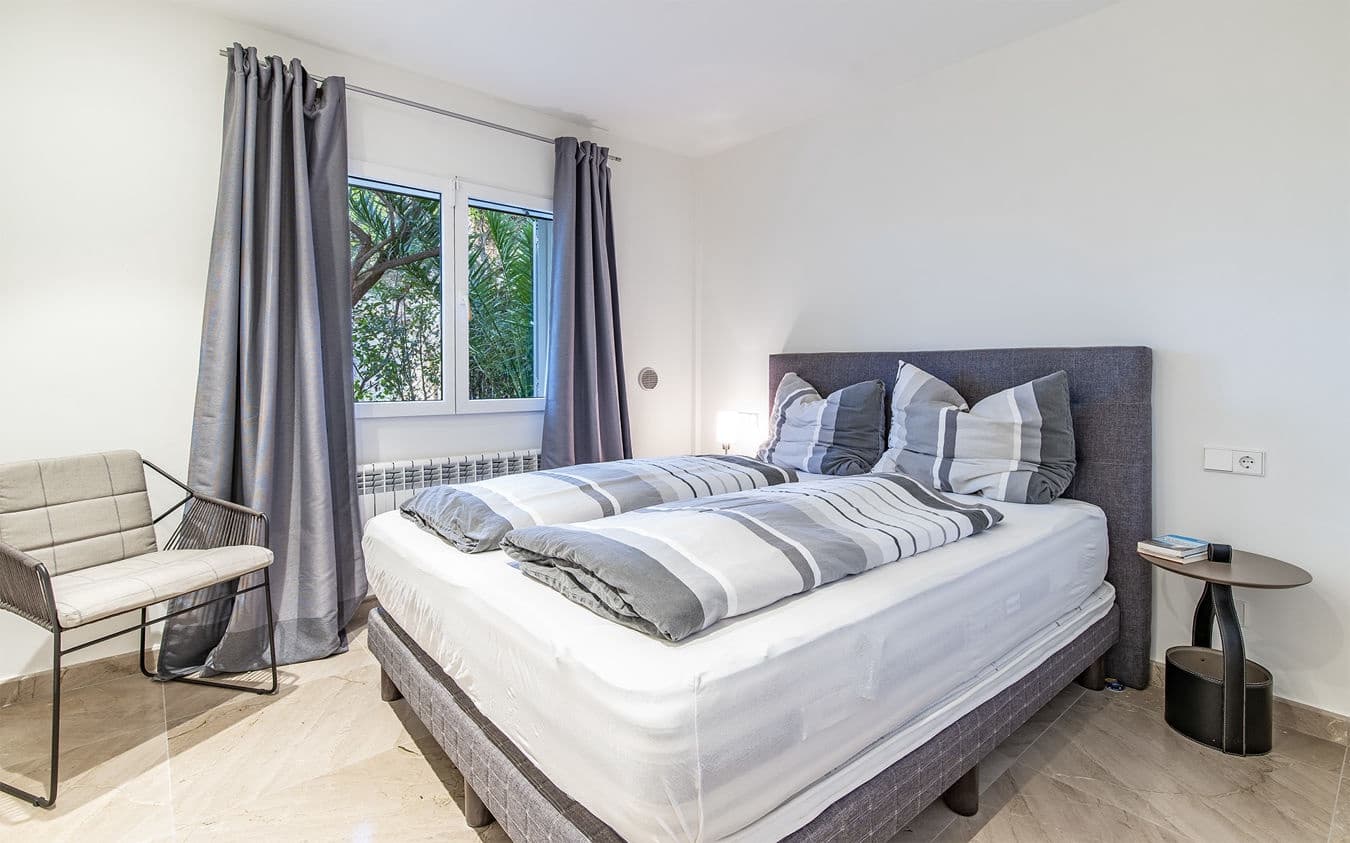 6 soveværelse Villa til salg i Santa Ponsa med swimmingpool garage - € 3.950.000 (Ref: 9465743)