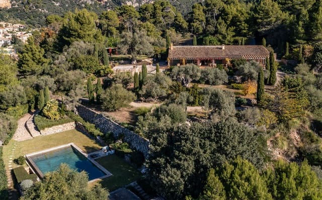 4 chambre Finca/Maison de Campagne à vendre à Valldemosa avec piscine garage - 7 000 000 € (Ref: 9467776)