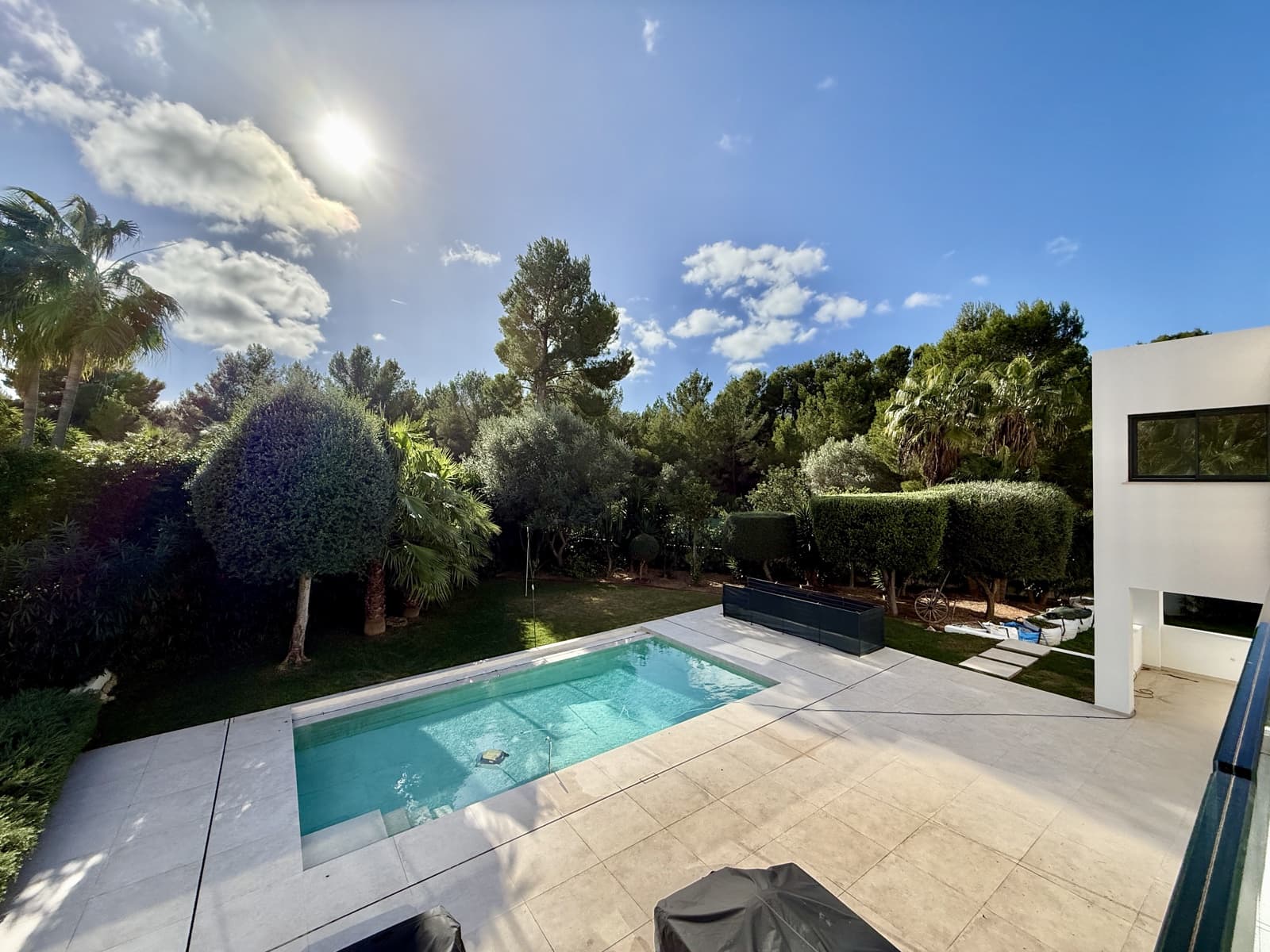 6 soverom Villa til salgs i Santa Ponsa med svømmebasseng garasje - € 4 495 000 (Ref: 9469902)