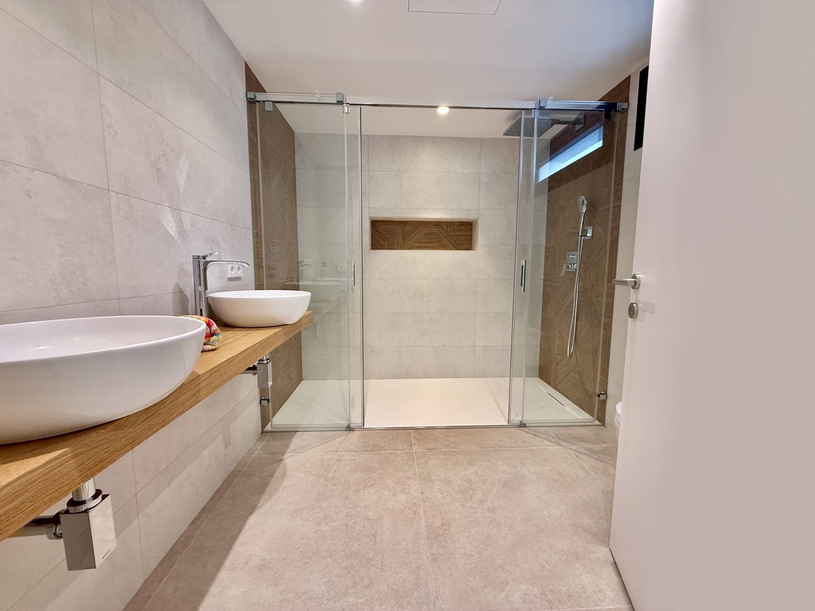 6 soverom Villa til salgs i Santa Ponsa med svømmebasseng garasje - € 4 495 000 (Ref: 9469902)