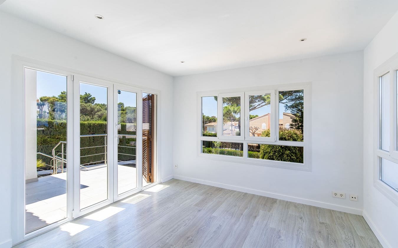 3 bedroom Villa for sale in Badia Blava with pool garage - € 1,190,000 (Ref: 9471575)