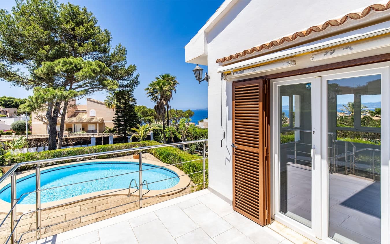 3 bedroom Villa for sale in Badia Blava with pool garage - € 1,190,000 (Ref: 9471575)