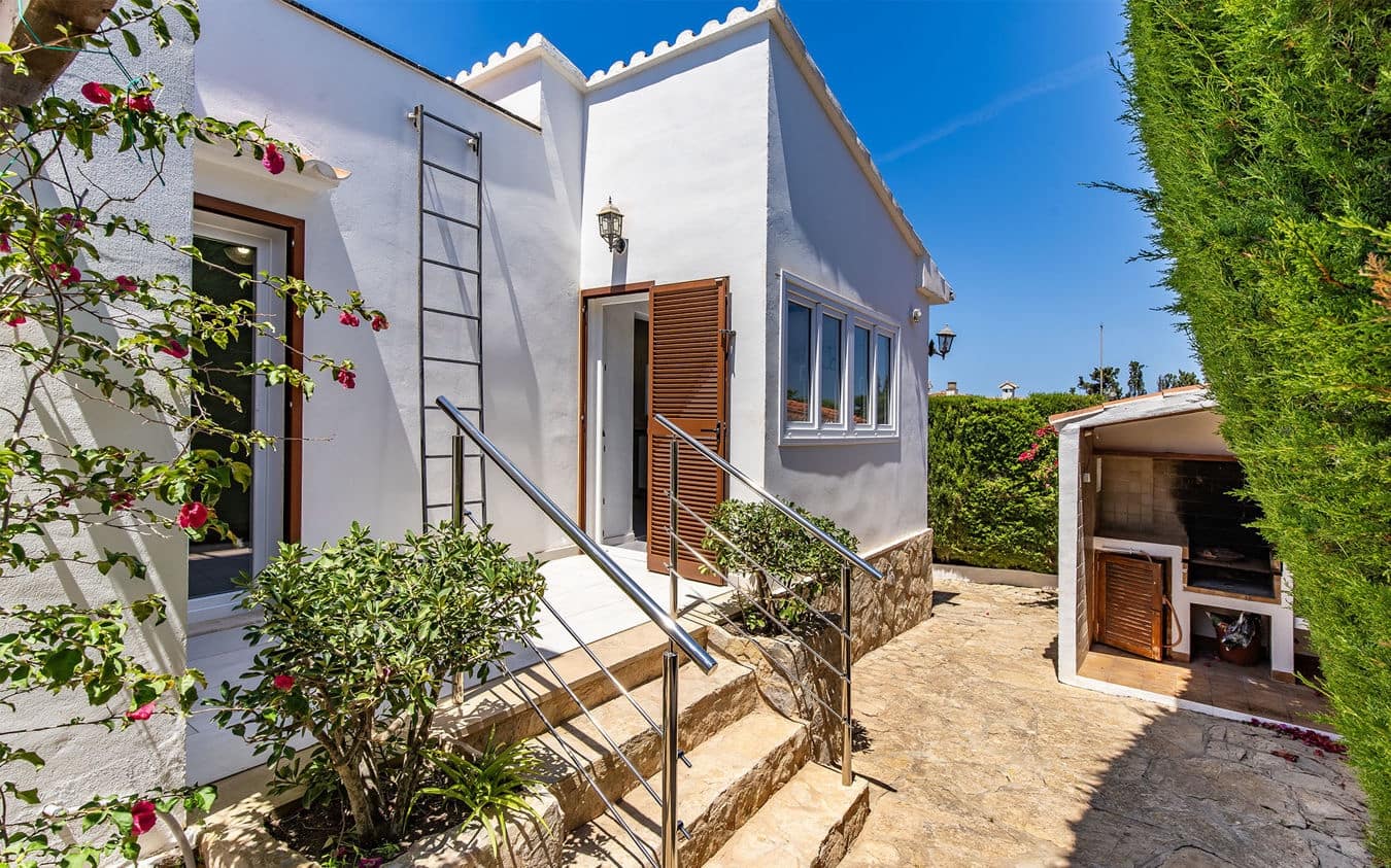 3 bedroom Villa for sale in Badia Blava with pool garage - € 1,190,000 (Ref: 9471575)