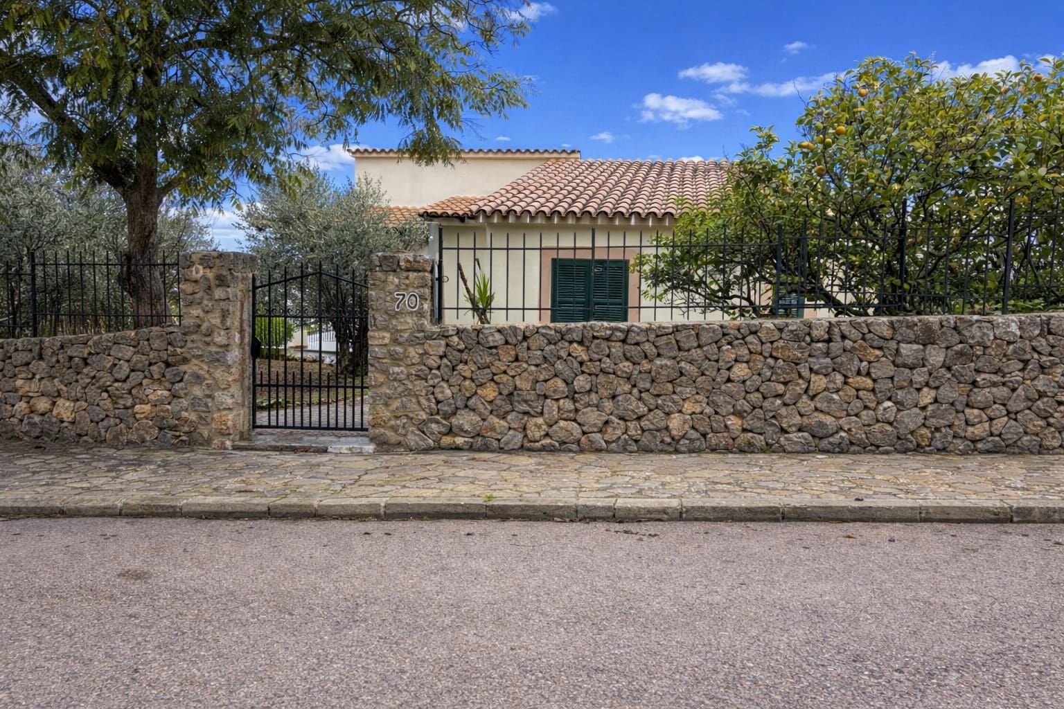 2 slaapkamer Villa te koop in Valldemosa met zwembad garage - € 830.000 (Ref: 9473301)