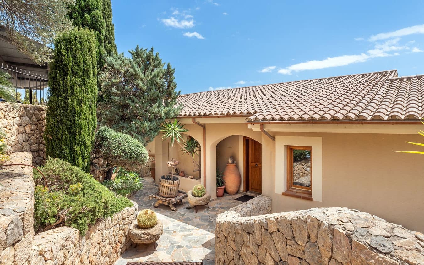 5 soverom Villa til salgs i Pollensa / Pollenca med svømmebasseng garasje - € 3 500 000 (Ref: 9473413)