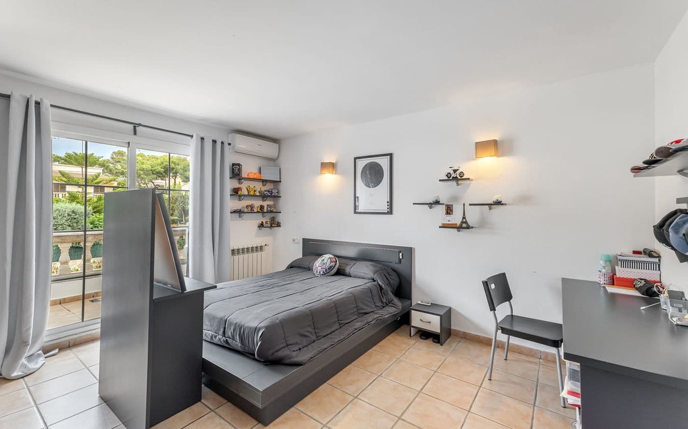 5 chambre Villa/Maison à vendre à Santa Ponsa avec piscine garage - 2 520 000 € (Ref: 9473414)