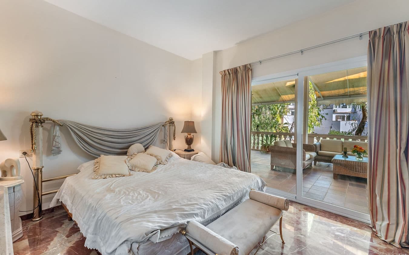 Chalet de 4 habitaciones en Costa d'en Blanes en venta con piscina garaje - 2.470.000 € (Ref: 9474381)