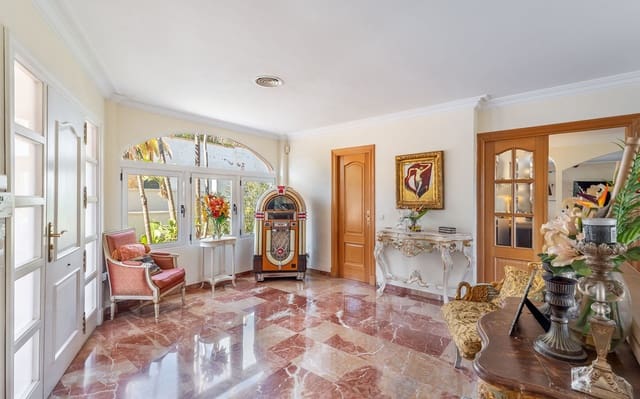 Chalet de 4 habitaciones en Costa d'en Blanes, Calvià en venta con piscina garaje - 2.470.000 € (Ref: 9474381)