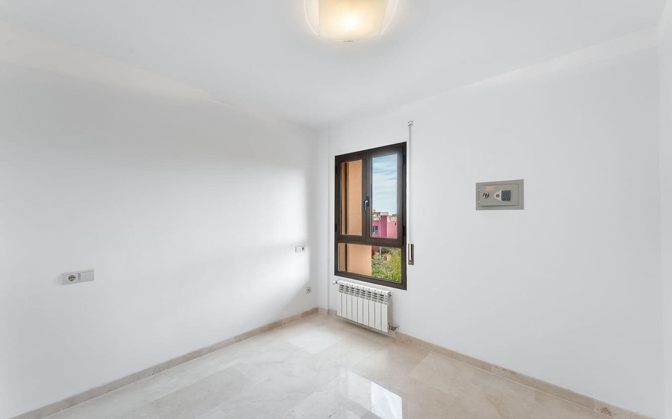 2 makuuhuone Huoneisto myytävänä paikassa Palma de Mallorca mukana uima-altaan 
autotalli - 1 140 000 € (Ref: 9474382)