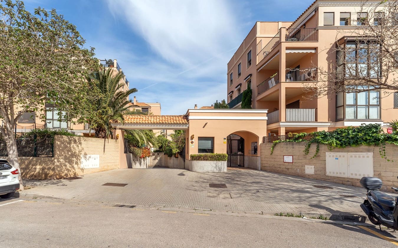 2 makuuhuone Huoneisto myytävänä paikassa Palma de Mallorca mukana uima-altaan 
autotalli - 1 140 000 € (Ref: 9474382)