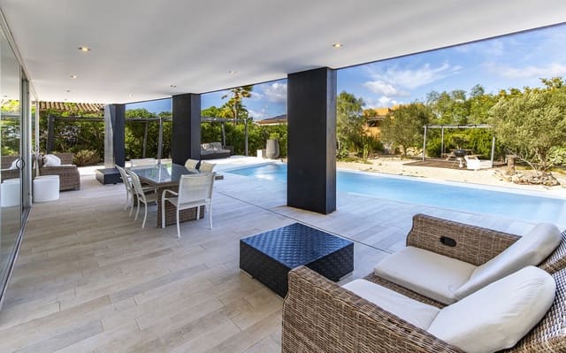 5 makuuhuone Huvila myytävänä paikassa Sa Torre (Llucmajor), Llucmajor mukana uima-altaan 
autotalli - 1 700 000 € (Ref: 9474383)