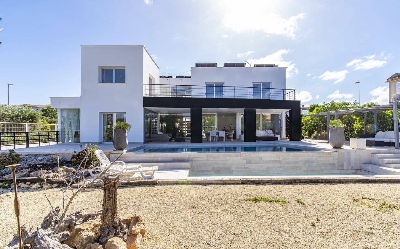 5 makuuhuone Huvila myytävänä paikassa Sa Torre (Llucmajor) mukana uima-altaan 
autotalli - 1 700 000 € (Ref: 9474383)