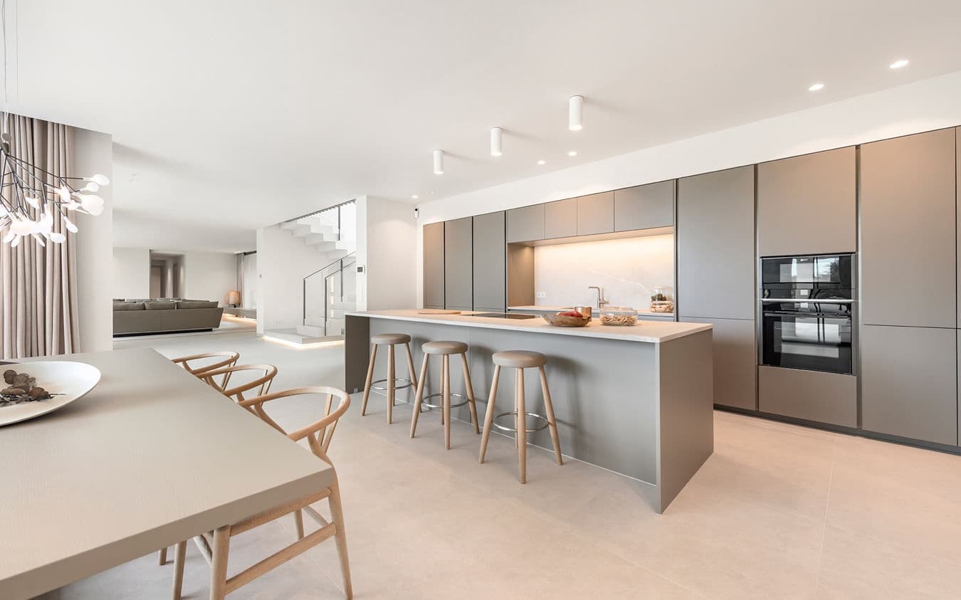 4 soverom Villa til salgs i Palma de Mallorca med svømmebasseng garasje - € 4 800 000 (Ref: 9474465)