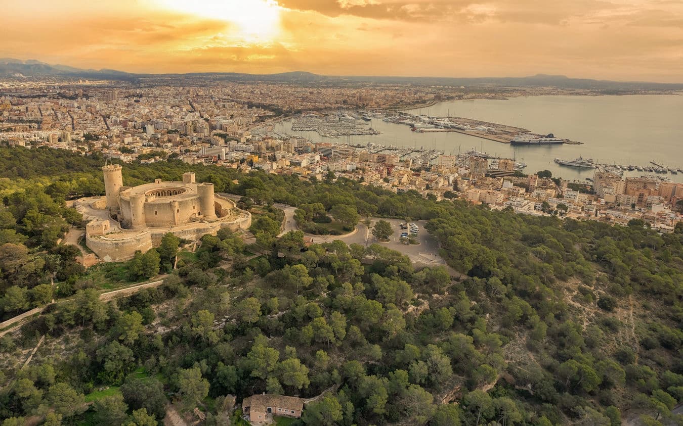 4 soverom Villa til salgs i Palma de Mallorca med svømmebasseng garasje - € 4 800 000 (Ref: 9474465)