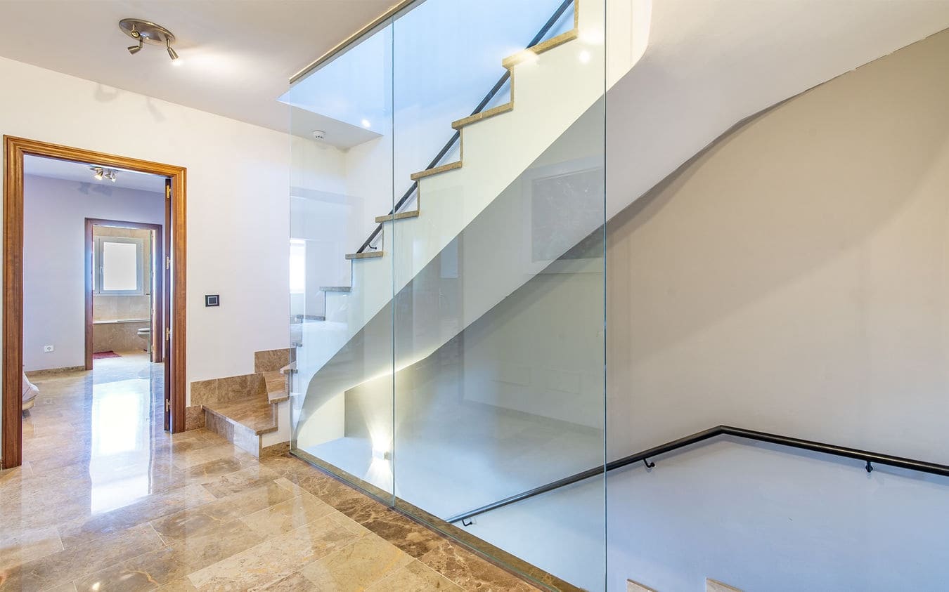 4 sypialnia Dom blizniak na sprzedaż w Puig de Ros z basenem garażem - 3 195 000 € (Ref: 9474466)