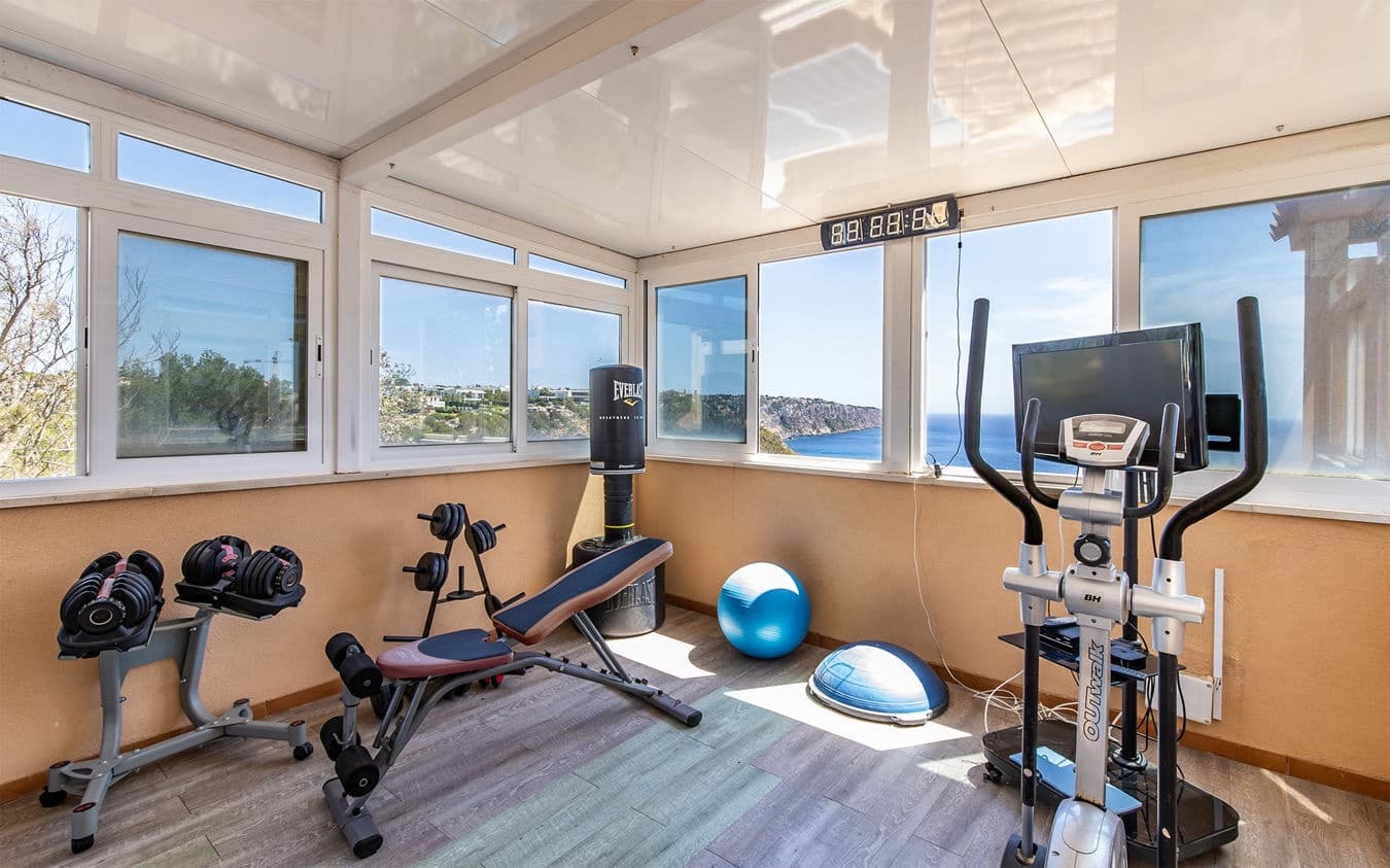 4 sypialnia Dom blizniak na sprzedaż w Puig de Ros z basenem garażem - 3 195 000 € (Ref: 9474466)