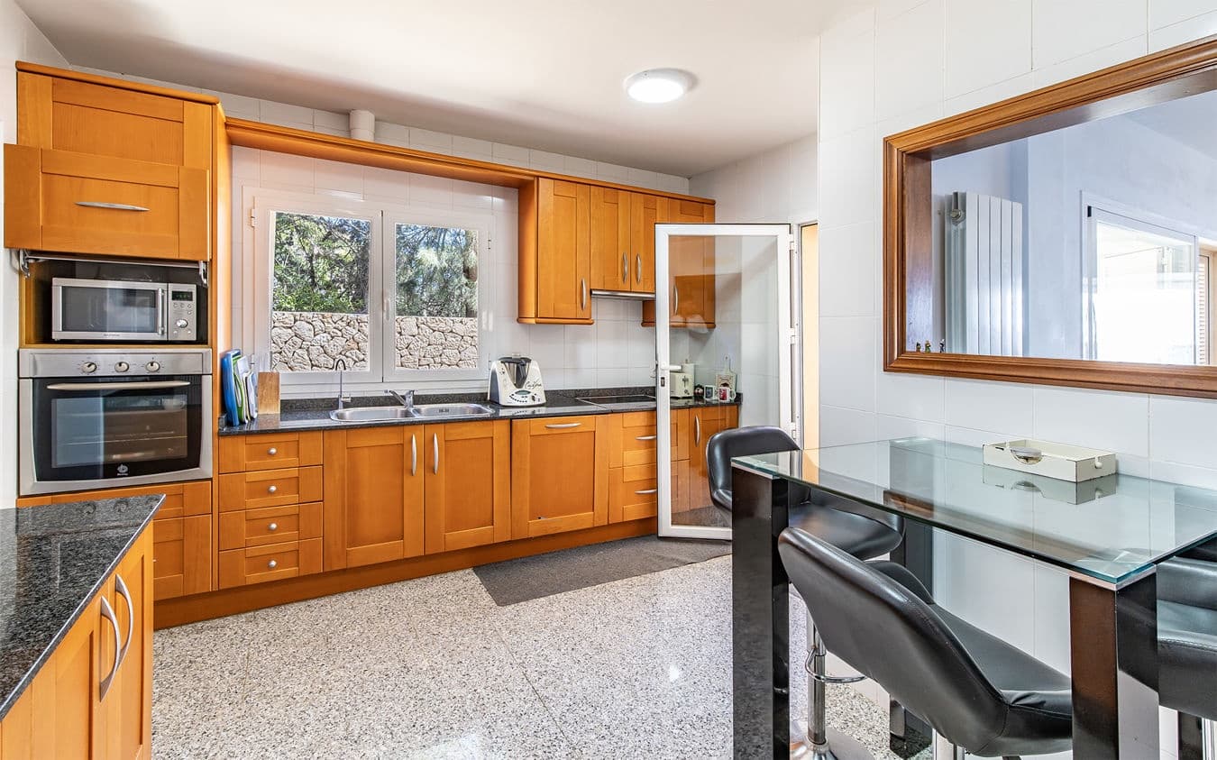 4 sypialnia Dom blizniak na sprzedaż w Puig de Ros z basenem garażem - 3 195 000 € (Ref: 9474466)