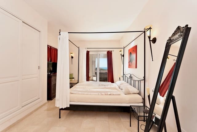 3 sovrum Villa till salu i Costa de la Calma, Calvià med pool - 2 650 000 € (Ref: 9478899)