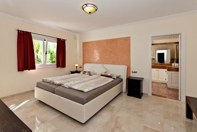 3 sovrum Villa till salu i Costa de la Calma, Calvià med pool - 2 650 000 € (Ref: 9478899)