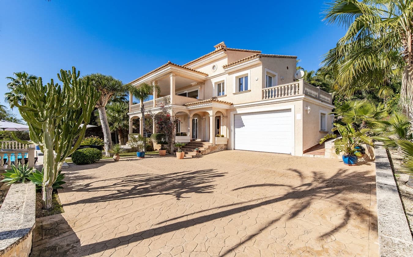 4 Zimmer Villa zu verkaufen in Santa Ponsa mit Pool Garage - 3.700.000 € (Ref: 9478900)