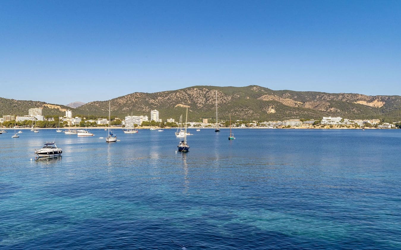 5 bedroom Apartment for sale in Magalluf with garage - € 1,630,000 (Ref: 9478901)