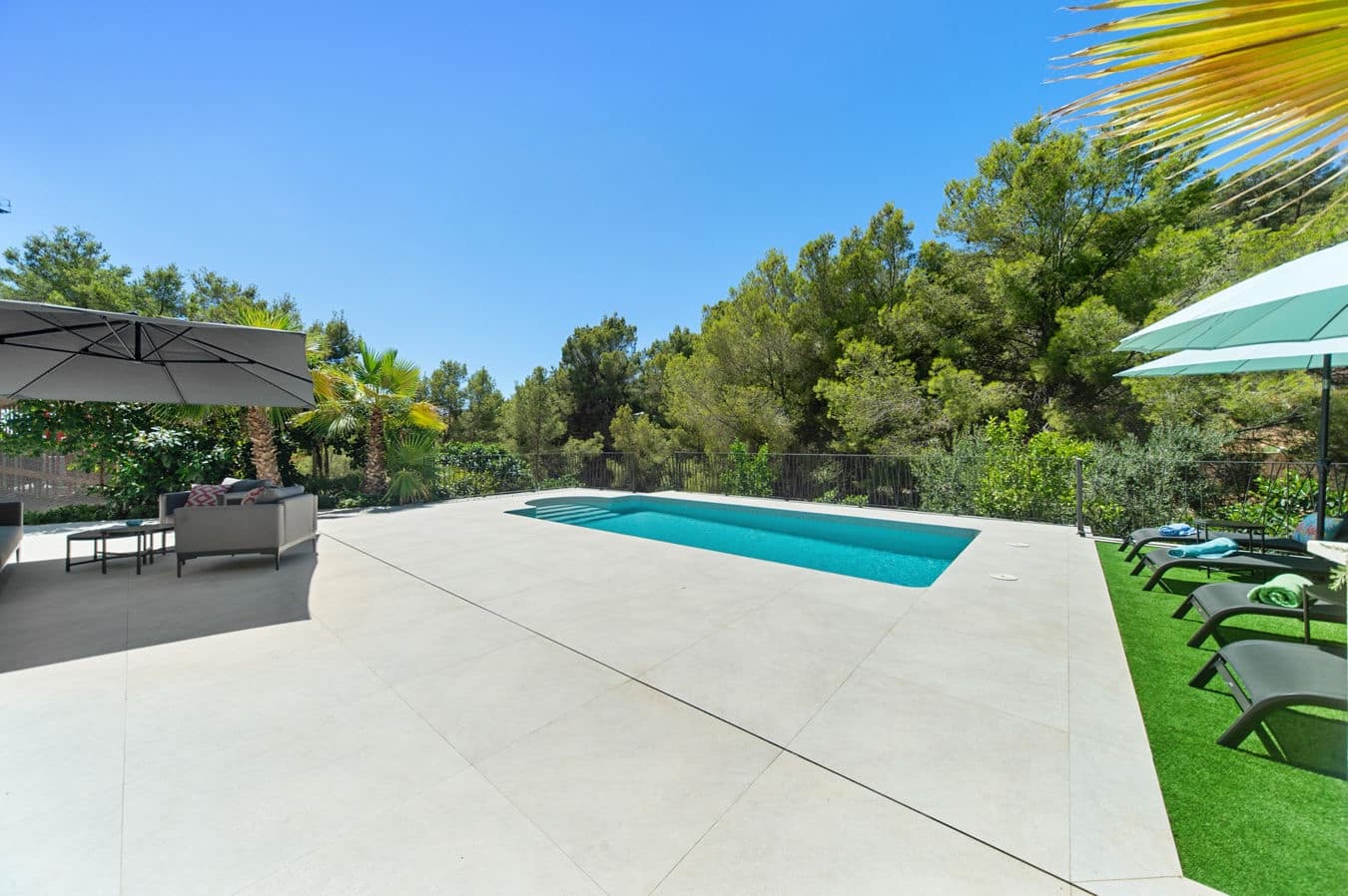 3 bedroom Villa for sale in Costa d'en Blanes with pool garage - € 3,100,000 (Ref: 9483643)