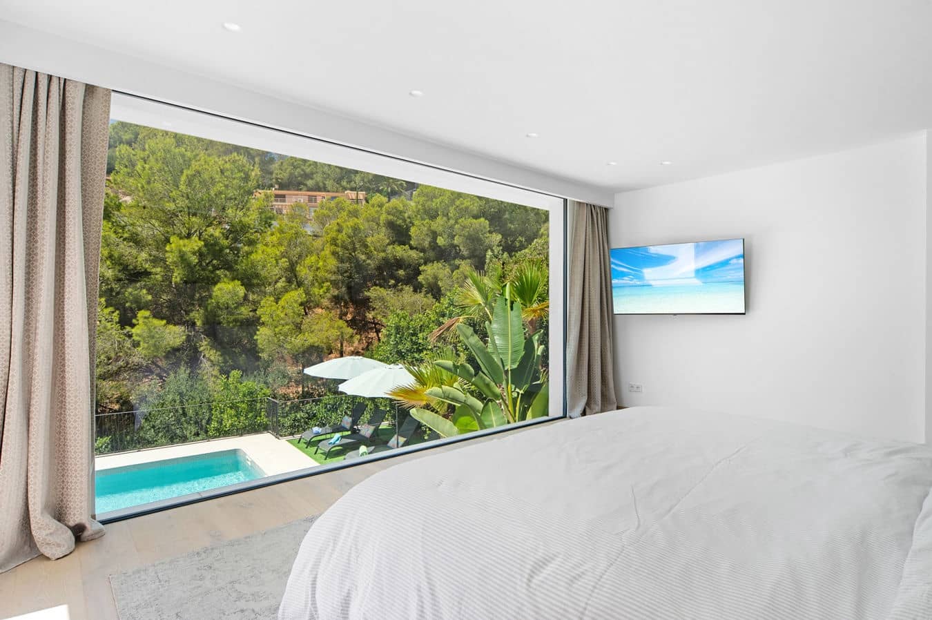 3 bedroom Villa for sale in Costa d'en Blanes with pool garage - € 3,100,000 (Ref: 9483643)